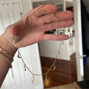 Crescent moon chocker necklace